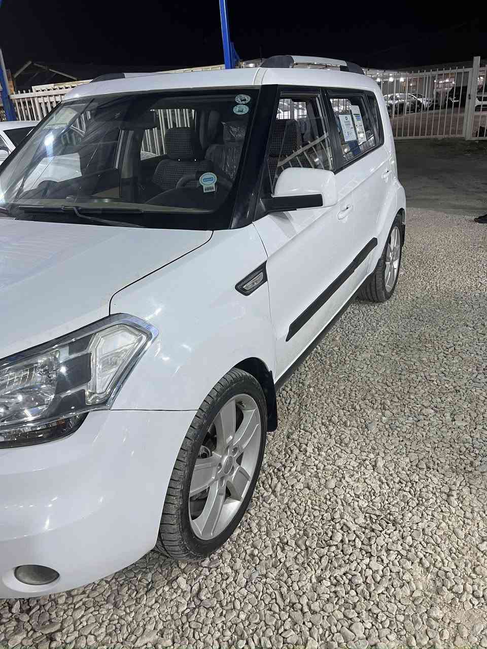 كيا سول خليجي (2011)🤍🔥
🚘 رقم أربيل دولي باسمي

📅 سنوية وهزة جديدة

✨ سيارة نظيفة

🎨 صبغ بارد بالباب الخلفي جهة السائق

⚠️ جراد خفيف

🪛 شخط بالدعامية الخلفية

🔥 تدفئة شغالة

❄️ التبريد لا يعمل

🎛️ تحكمات ستيرن

📊 ماشية 180 ألف

⚙️ كير ومكينة وحدادية مكفولات

السعر 110$

مكان تواجد السيارة: الديوانية

رقمي *********** متواجد واتساب
