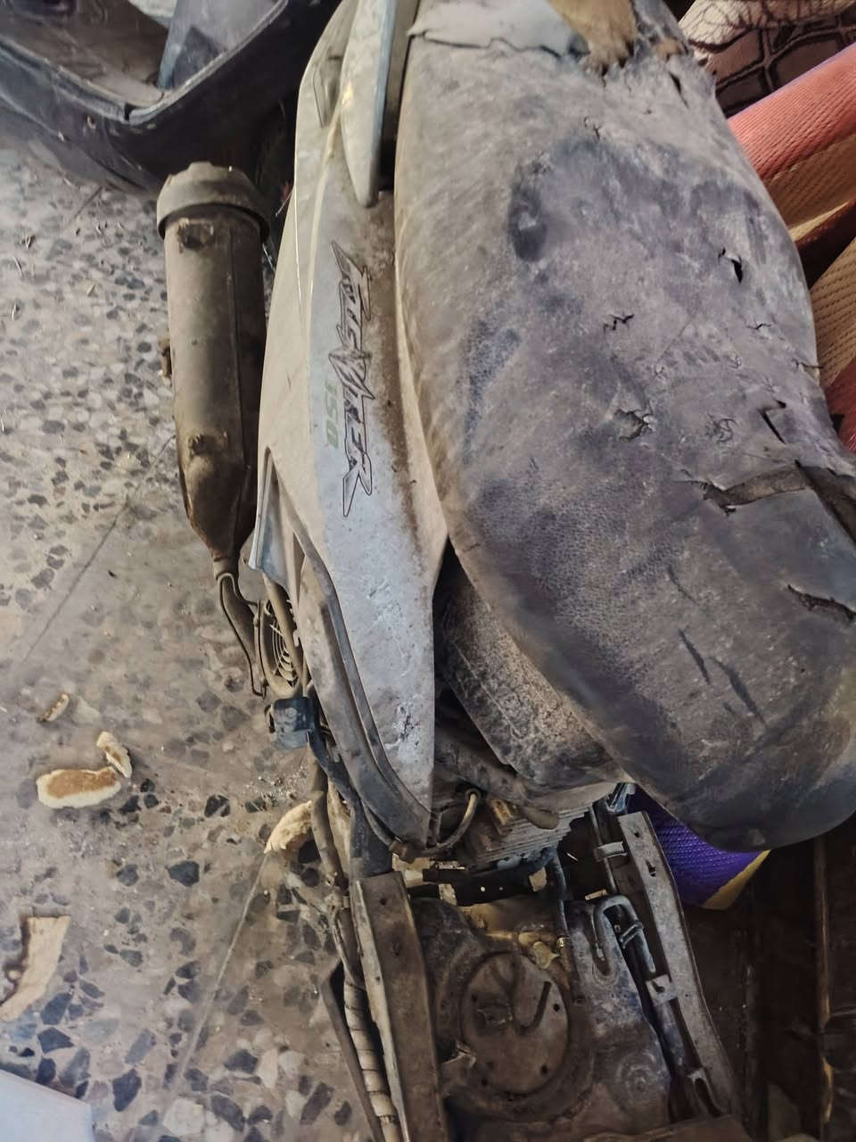 متروكه للبيع قيمة واخذه


**إذا كنت صاحب هذا الإعلان وتريد حذفه لأي سبب، رجاءا أرسل رسالة إلى الدعم الفني**