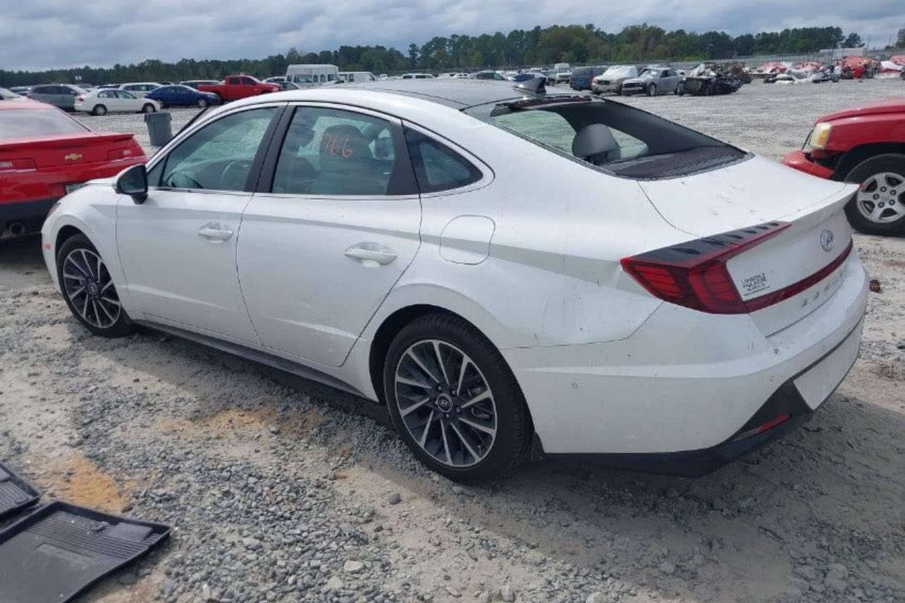 السلام عليكم سوناتا للبيع موديل 23
وارد امريكي 
فول مواصفات1/1
🚘تشغل عن بعد 
🚘فتحه 
🚘بصنع
🚘اشاير مري
🚘نقطه عمياء
🚘لد امامي خلفي
🚘حساست
🚘زنون
🚘صندوق كهرباء 
🚘ترحيب ابواب
🚘محرك 2500
🚘مثبت سرعه 
🚘شاشه
🚘كامره 
🚘تحكم استيرن
🚘انضمه قياده 
🚘ويل كب 
🚘تخم تاير جديد 
 السعر 190وبيه مجال
الاستفسار :رقم الهاتف ***********
