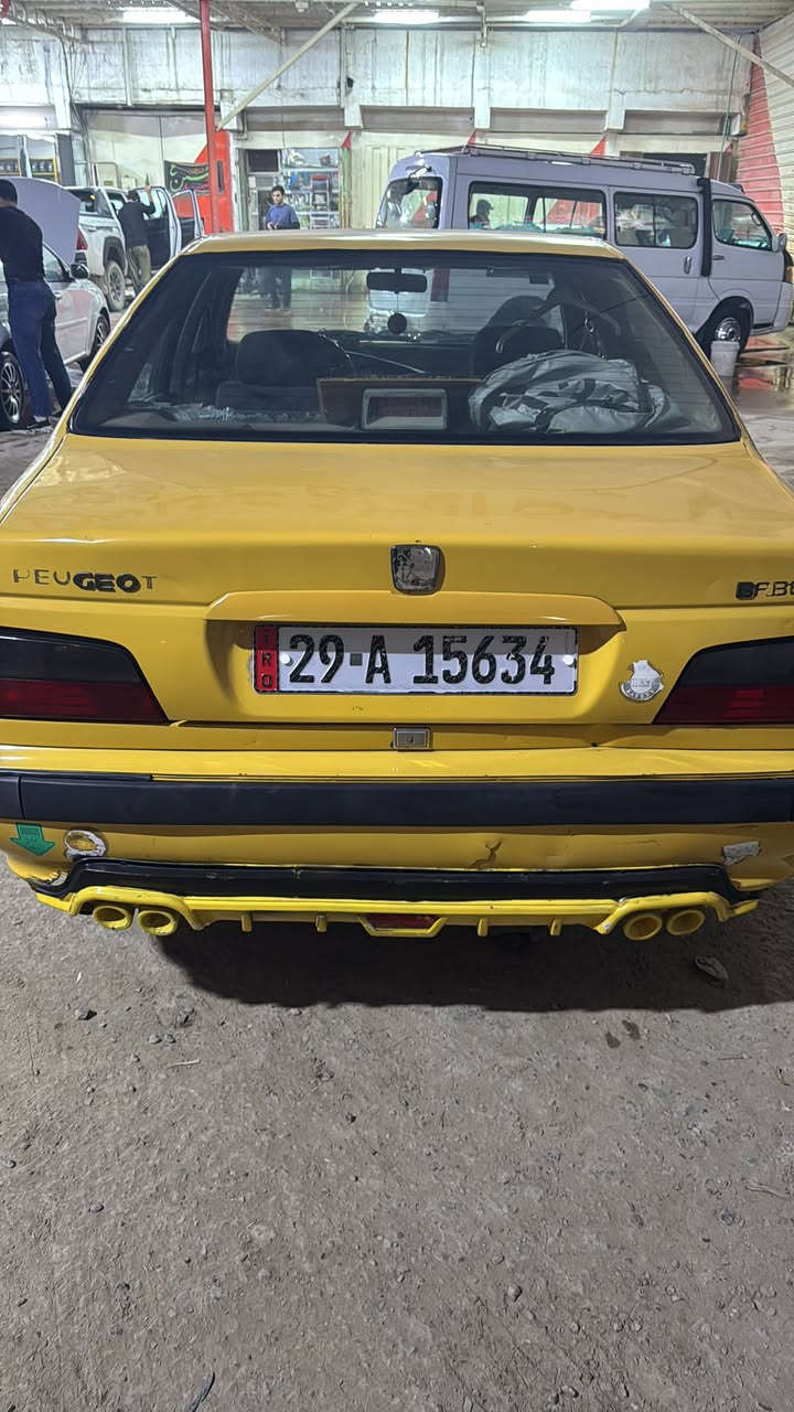 السلام عليكم بيجو بارص 2015 للبيع مكاني النهروان  سعر 33 وبيها مجال     ***********
