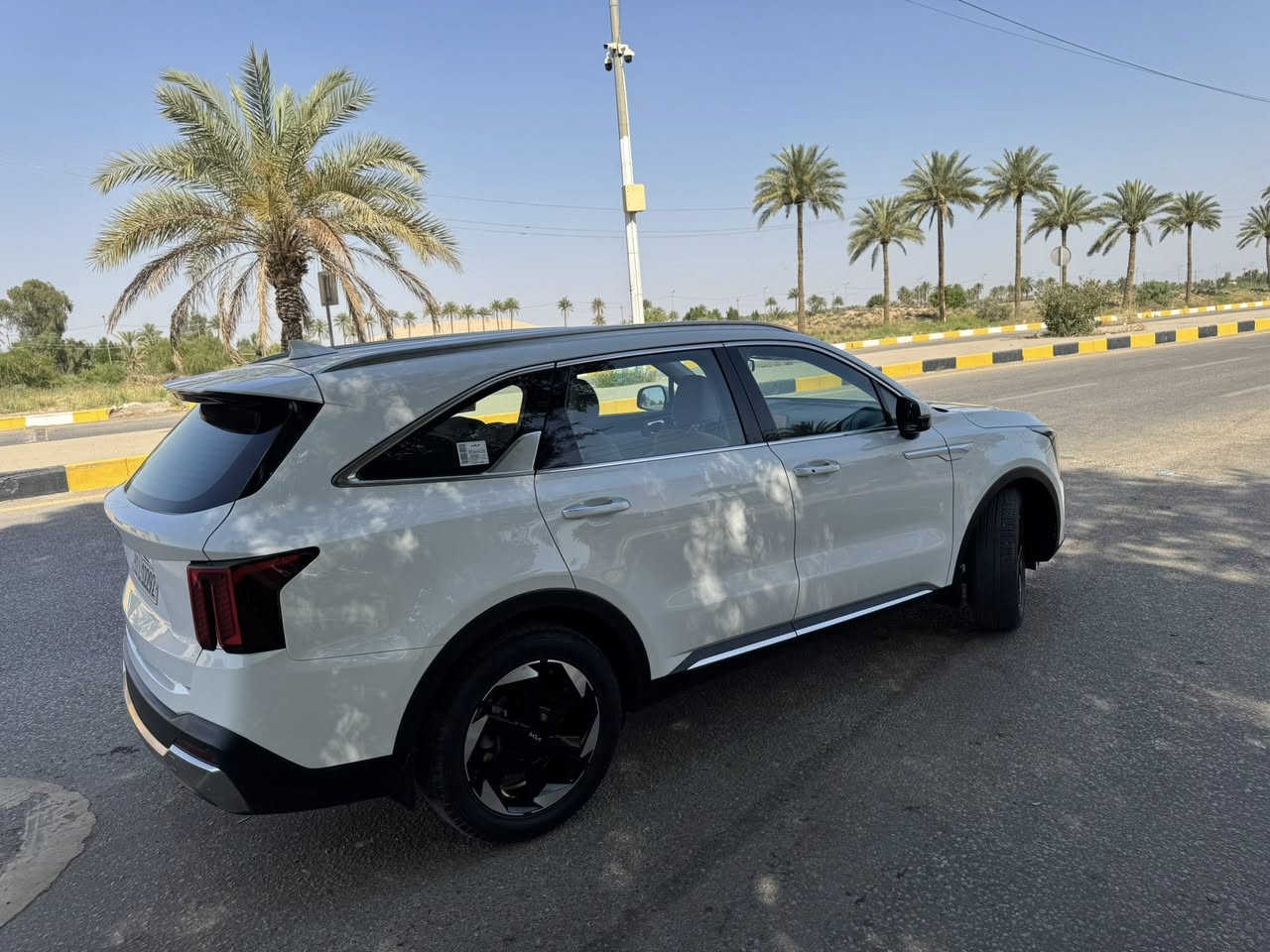 السلام عليكم ورحمة الله وبركاته
كيا سورنتو 
2024 
خليجي 
رقمه بغداد الإنكليزي الجديد 
سنويه مجدده ل 2031 
هزه جديده 
مكفوله كفاله عامه 
السعر 228 وبيه مجال 
لاتصال ***********
