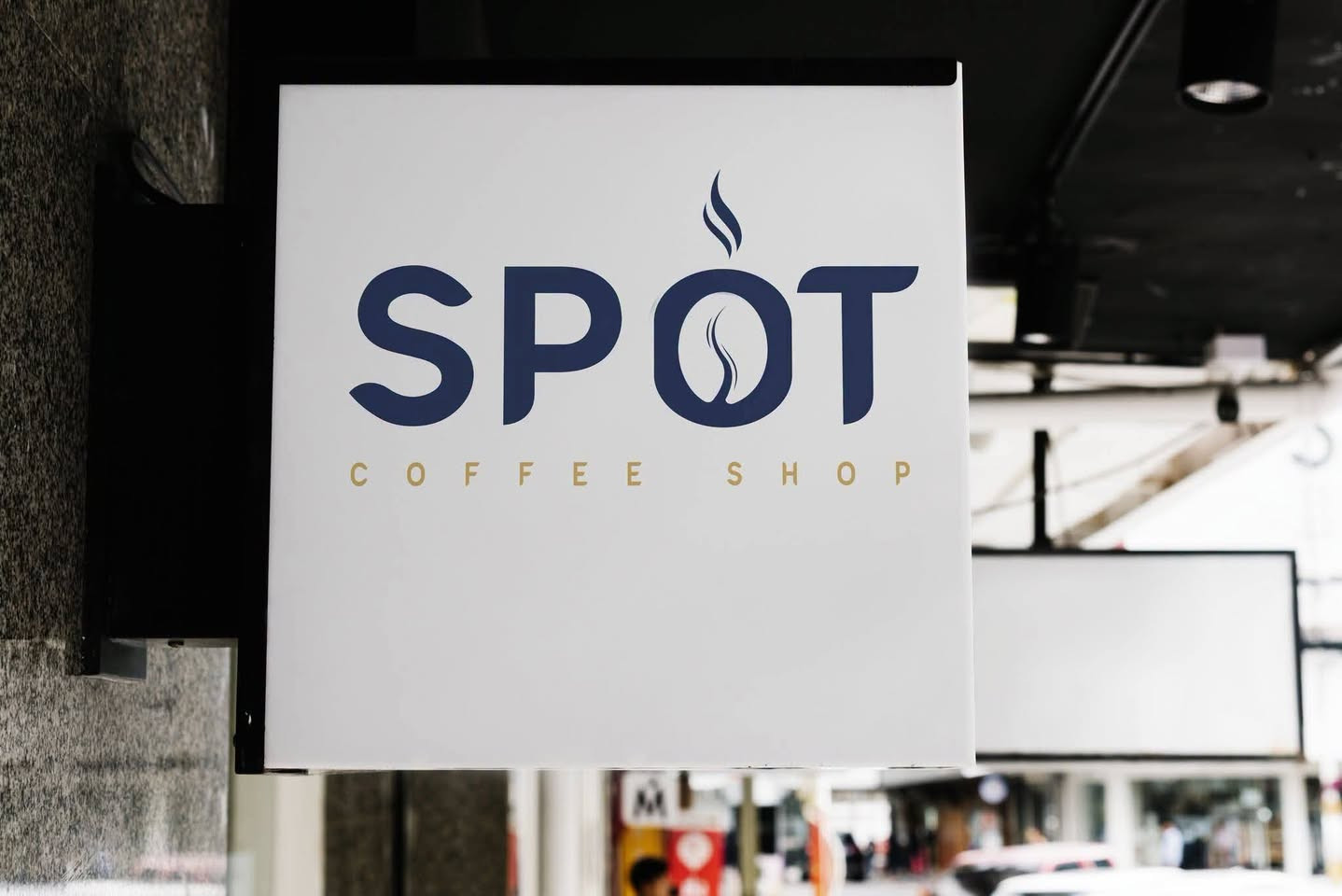 تصميم شعار لمقهى SPOT
خدماتي في مجال التصميم الجرافيك 
 شعارات
 بروشورات
 بوسترات
 هويات بصرية
بزنس كارد 
باركود خاص بك
فلكسات ولائحات تجارية 
منيوهات مطاعم
فورمات
ولوكو الشركة او بوتيك محل
 بوكسات بجميع الانواع والاشكال
 فولدر
 بنرات
بطاقات شخصية
بطاقات تهنئة 
بطاقات دعوة 
بشارة مولود  
جميع أنواع التصميم الجرافيك الأخرى
للطلب، يرجى مراسلتي واتساب ***********
