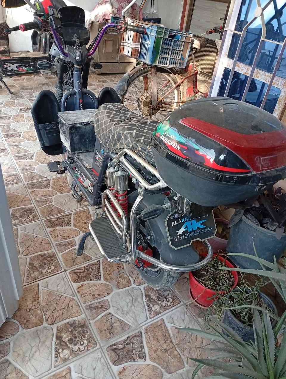 السلام عليكم موطور جبلي موديل 25 بصمه كشر بدون بطريات سعره ٤٥٠ وبي مجال كله شغال عل فحص ***********
