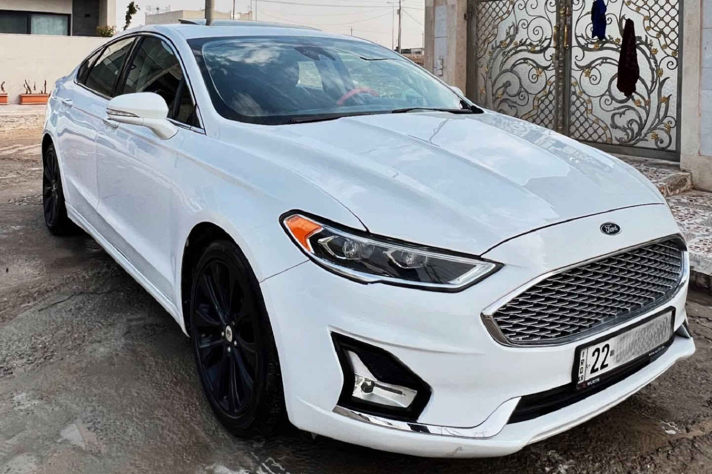 فۆرد ڤیوژن2020 مواسەفات تیتانیۆم 
سەیارەیەکی تا بڵێیت جوان و تاقانە ماشاءالله
فول فول مۆسەفات قەپات 
سێ شاشە و کۆدی دەرگاو شاشە سۆنی 
تەبریت مەرکەزی و کوشن سارد و گەرم 
کار پلەی و ئەندرۆید ئۆتۆ و شەغال 
‎‏کوشن کارەبایی+ جلد + خەزن + هیتەر و سوکان هیتەر 
‏لایت عەدەسە و لیزەر و لید
تەحدید سورعە و خەتی جادە و حساسی پشت و پێش 
راداری پشت و پیش و ئاوینە 
گیر ماوس + لە سوکان + سپۆرت 
Sony 12 سە ماعه  
مەکینە 20 تۆربۆ نەکراوەتەوە کەپس 
گێر و مەکینە و کارەبایات و بەردی گزۆزیش بە شەرت
هەموو مۆسەفاتەکانی ئیش دەکات 

سعر لە کۆمێنت داوابکە ڕاستەخۆ بۆت دیت 📩 

سەنەوی و  ژینگەی تا 2028 
سێ پارجەی بە بیلاد گۆراوە و سێ پارجەش سبوغه بێ داخلی + ئێرباگ بەس شان 
یەک دینار مەسروفی نیە و سەیارەی معرز نیە 
شوین هه ولیر

ژمارەی خاوەنی 
***********
***********
