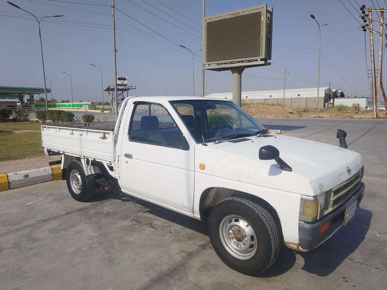 بيكب نيسان موديل٩١
السعر٧٥وبيها مجال
الاتصال على الرقم***********
