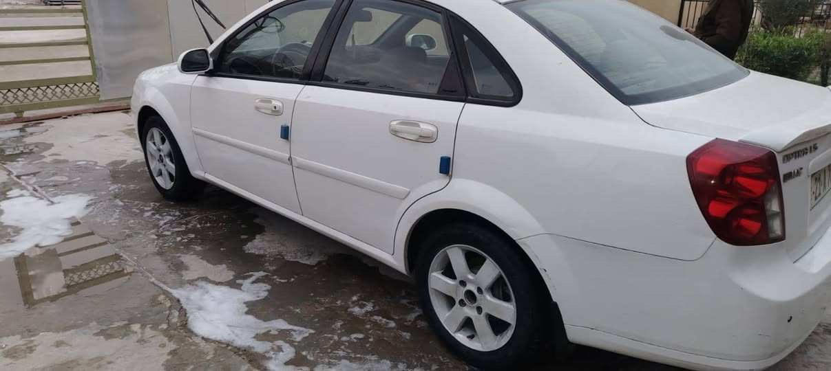 سلام وعليكم اوبترا 2010 شركة العامة سيارة كفالة عامة استخدام شخصي  بيهة منضومة زنون زرع  شرط سونار عدة بارد قليل مرفق بسونار بسمي تحويل ثاني يوم سعر 84 وبيها مجال حك جية *********** مكان بغداد حي النصر
