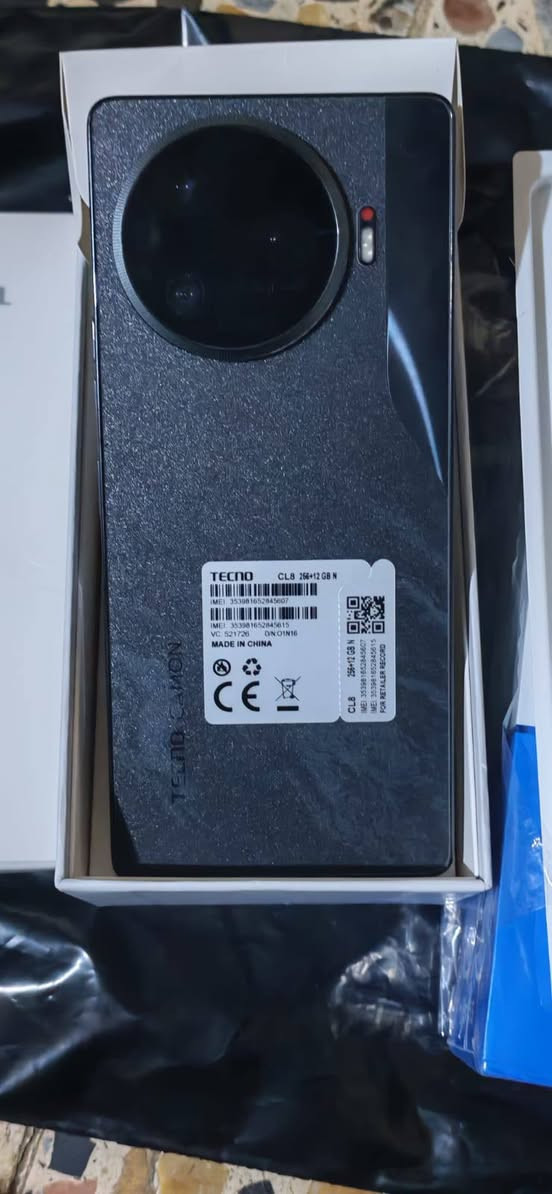 سلام عليكم جهاز غني عن التعريف تكنو كامون ٣٠برو 5G مجرد مفتوح من الكارتونة الجهاز ما مستخدم ٣٥٠ بي مجال كلش بصيط حك جية *********** بغداد بلديات قرب نادي الصناعة
