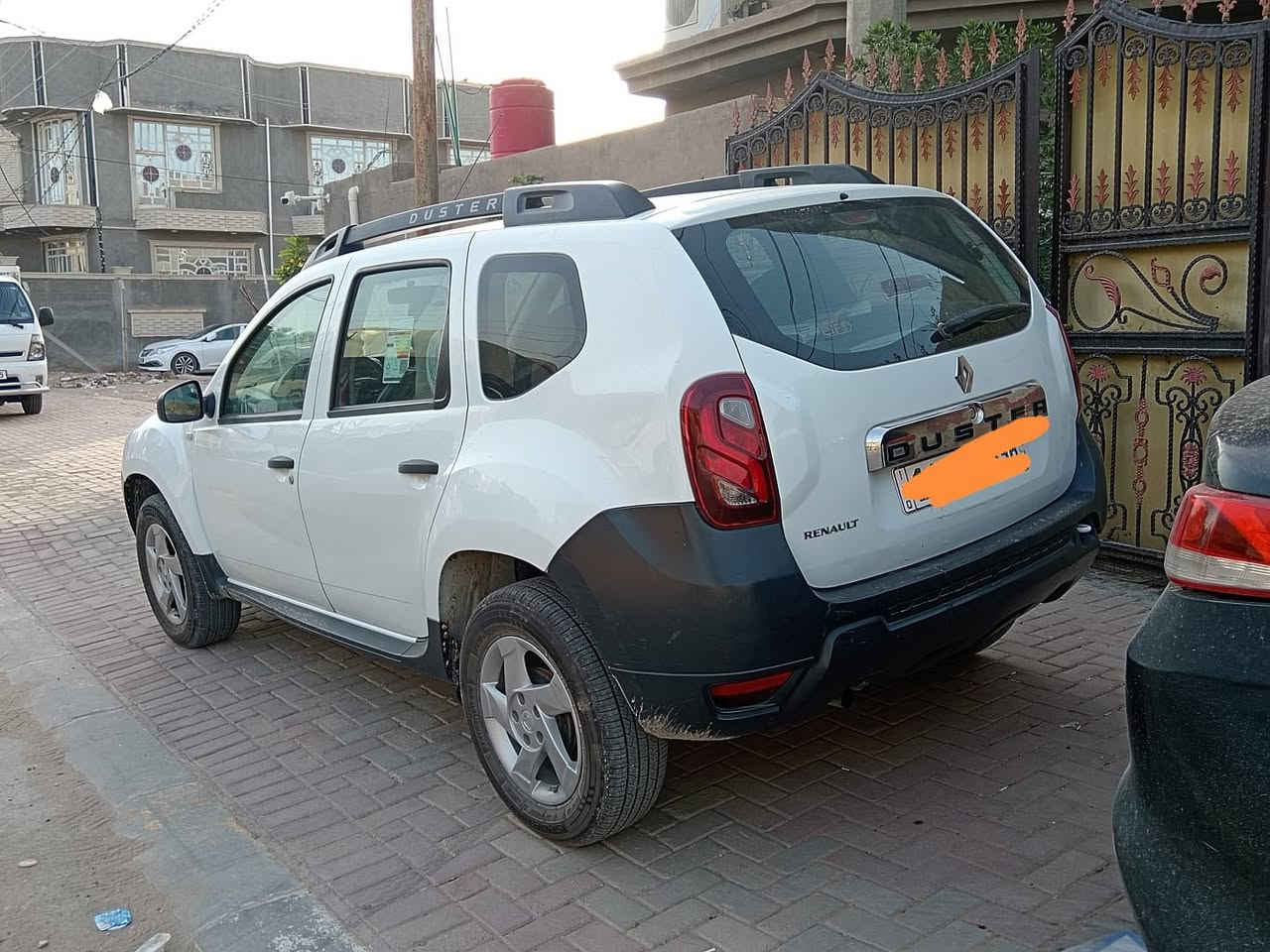 السلام عليكم
رينو داستر 2018 للبيع 
سنويه جديده باسمي
تخم تاير جديد
حدادية جديده
سياره جديده مال جناي 
بيها حالوب كلشش قليل 
سعرها 85وبيها مجال المكان ديوانيه 
***********
