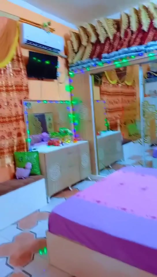 للبيع غرفة نوم تركي ٩ قطع مستعملة 
الحالة: [ نظيفةجديدة]
المكان: السماوة 
السعر: [٤٠٠] بيه مجال
للاستفسار واتساب ***********
