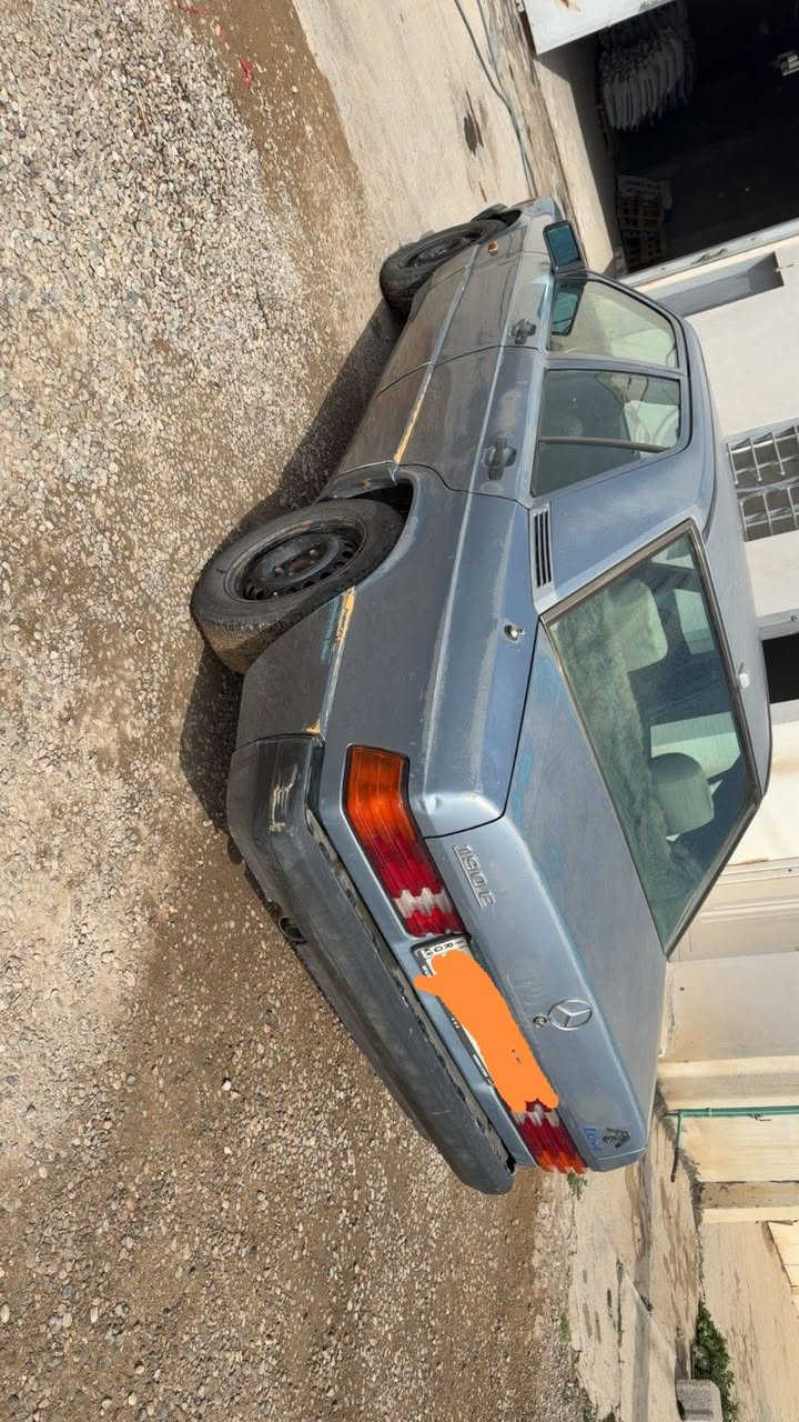 السلام وعليكم اخوان مارسدس 190 طيارين مودين1990 رقم اربيل دولي سنويه جديد محرك ونجي تحويل مباشر بدون صبغ هاي جلح بيهه واضح بصور محرك كيربشرط جديد لوك تايرات جديد صدر جديد مابيهه اي نقص مكاني ديالى سعره 45 مجالهه بسيط *********** تبريد ثلج جاهزة اخوان
