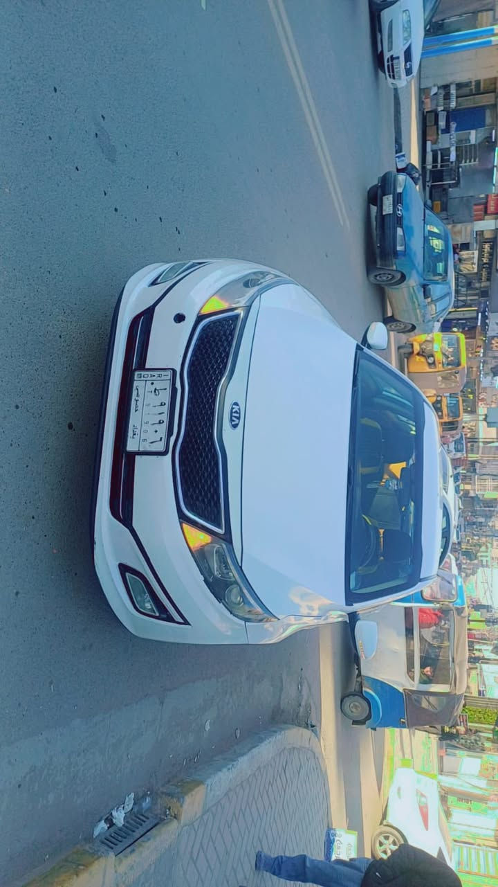 اوبتيما موديل 2016
شكل 2015
 خليجية مكينة 2000 دوش
 سيارة مرتبة ونظيفة كلش تحويل ثاني يوم
 بيها بس( بنيد معجون وصبغ )وباقي القطع كفالة
مكانها بغداد الدورة 
 السعر 140 وبيها مجال بسيط 
رقم صاحب السيارة ‭0770 620 1050‬
