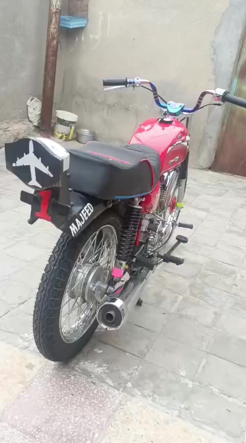 *********** السعر 650
بصره حي طارق وبيها مجال
