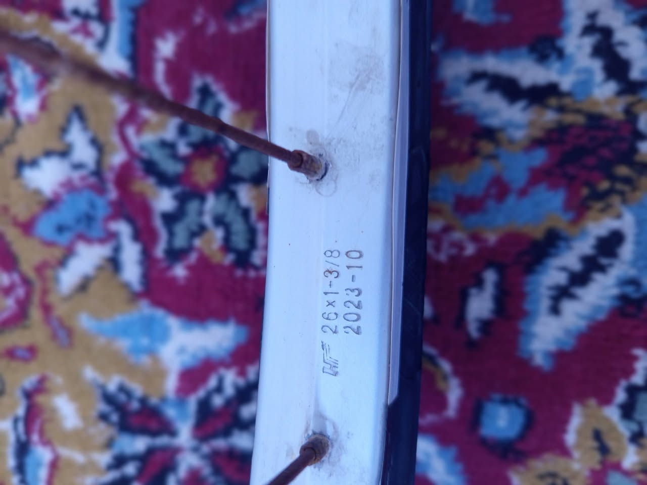 سلام عليكم بايسكل للبيع حجم 26 نضافه حلوه شركه حرف واحد A مداكر نضيفه و بريك كدام. بايسكل موديل (2021) بس الويلات موديل (2023).. مجمبز و حربي...... لمو شراي لا يلطش... بايسكل تره حلو نضيف..... السعر 135 بي مجال قليل للشراي فقط رقم الواتساب خاص...      

***********
