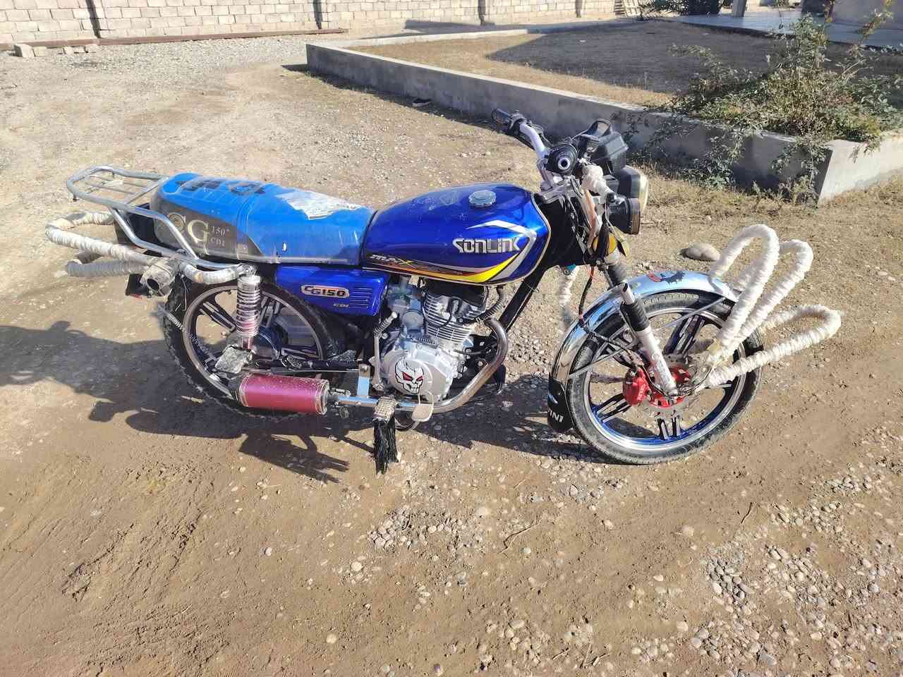 السلام عليكم ماطور سيفان موديل 24 نضيف شرط مامفتوح
السعر 725 وبي مجال
***********
