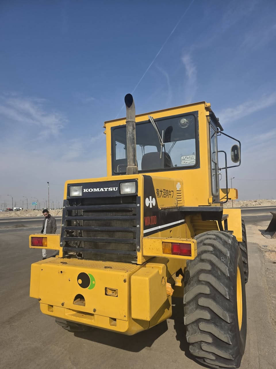 السلام وعليكم كوماتسو دخول جديد المكينه ٦ سلندر  كله على لبلاد المكان بصره رقم التليفون ***********
