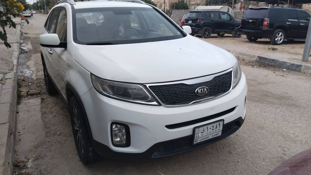 سورنتو 2104 شكل 15 محرك 4 سلندرسبعة راكب خليجي سنويه 2027 السعر 173العنوان ناصريه حي العسكري قرب جامع سيد زويد ***********
