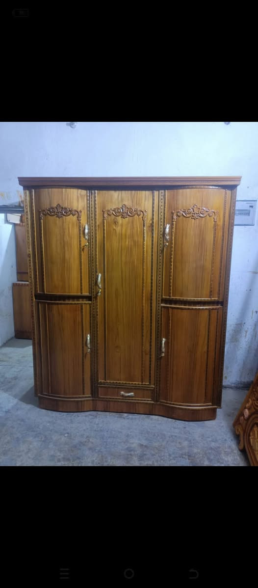 يا الله
كل ماهوه جديد تجدونه في معرض ونجارة الربح 
يتوفر لدينا كناتير جميع لموديلات ولقياسات 
تزكام درجه اولى ضمان 5سنوات 
ثكيل.وسط.خفيف موجود 
2باب
3باب
4باب 
5باب 
6باب 
موجود ناصي طابق واحد 
موجود عالي طابقين 
موجود طابق وربع 
كناتير كلهن داخل وخارج صاج 
وضهر جرجوبهه برغي 
لعنوان واسط كوت حي جهاد 
معرض ونجارة الربح البسيط 
للاستفسار الاتصال على الرقم او واتساب ***********
موجود توصيل مجانا 
ويوجد مراوس او بيع
