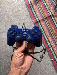 بلي تو • عدسة شغالة • مع جوستك