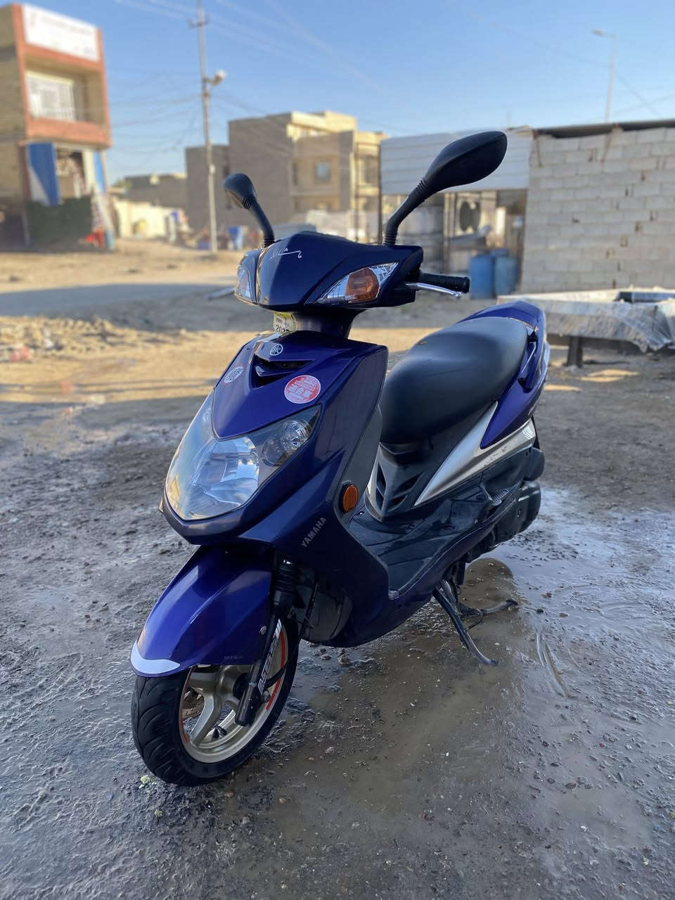 السلام عليكم 
سكنس فحل كولد كفالة عامة
دراجة قبل شهر نازلة
مكينة بلادية برغي ممفتوح بيه
كفرات بلادي لون مميز ختم واحد
كهربائيات كله شغالة
شاشه 3 الوان 
مابيه ٲي نقص على وضع الرمبة
السعر خاص او اتصال 
***********
مكاني بغداد الشعلة
