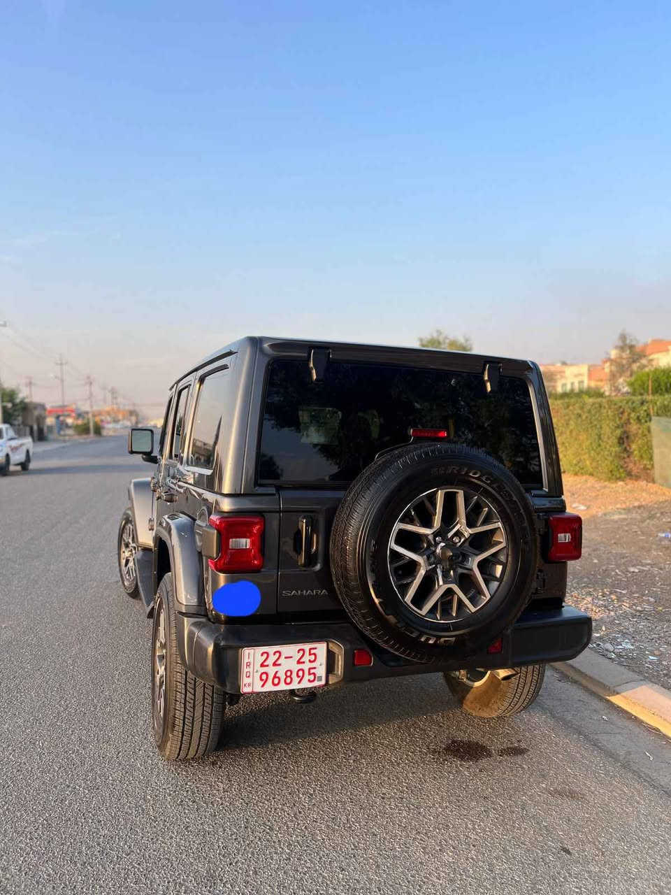 بسم لله الرحمن الرحيم 
للبيع فقط 
جيب رانجلر 2025 مواصفات سحارا 
لون نفطي
ماشي 13 الف ميل
4سلندر توربو
حادث جملغ بوند مبدل بلادى 
ارباك سوكان سستم مع جام
رقم كاتي تترقم شيمال 
فحص و هزا كامل 
باقي فقط ترقيم 
شغل ساعة
كوشن 🔥 
استرن 🔥 
مواصفات معروفه 
سعر 250 ورقه
***********

جيب رانجلر بو فروشتن 
مواصفات سحارا 
13 هه زار روشتوا 
دوو بارجه بلادى كوراوه 
ارباك سوكان سستم 
بونيد جملغ 
جوار بستن 
رقم كاتي أربيل, العراق
