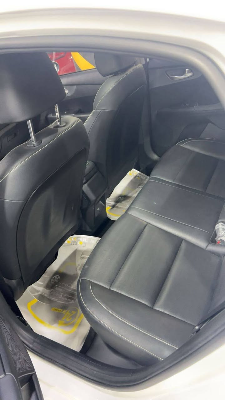 كي ثري 2025 ماشيه 13 الف سياره مكفوله من كلشي عدا رصعه ازغيره بلجاملغ بسم شركه فيصل عزيز  للاتصال اني مكلف بلنشر  للاتصال والاستفسار اكثر
*********** السعر ب148 بيه مجال قليل
