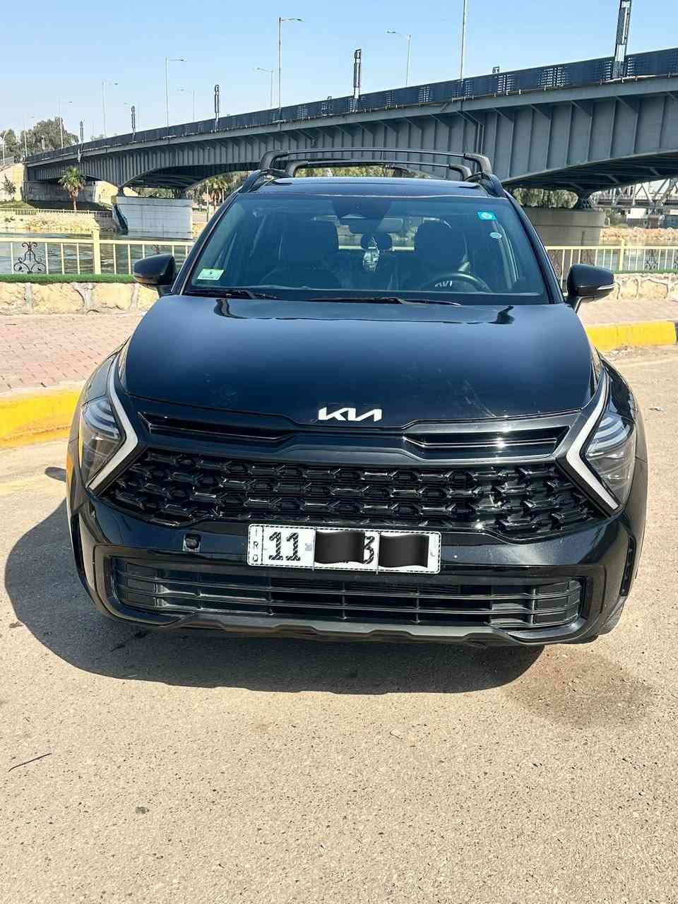 سيارة كيا سبورتاج X-Line 2024 وارد أمريكي 
سيارة مكفولة دخول جديد رقم بغداد بأسمي
جامرلغ ايسر فقط وراجع بادر بدون صبغ بدون تبديل 
مكينة 2500 
* شاشة معلومات وترفيه 12.3 إنج مع ملاحة.
* شاشة عدادات رقمية 12.2 إنج.
* شحن لاسلكي للهاتف.
* مقعد السائق كهربائي 10 وضعيات.
* مقاعد أمامية مدفأة.
* دعم Apple CarPlay و Android Auto.
* كسوة مقاعد SynTex الخاصة بفئة X-Line.  
* مثبت سرعة ذكي.
* نظام المحافظة على المسار.
* التحذير من الاصطدام الأمامي.
* مراقبة النقطة العمياء.
* كاميرا خلفية وحساسات.  
* هاند بريك اوتوماتيك 
*بصمة + تشغيل عن بعد 
* صندوق كهربائي
* سقف بانوراما
وهواي مواصفات ما مذكورة بعد
ومواصفات الـ اكس لاين معروفة

للأستفسار الأتصال على الرقم او مراسلة واتساب
📞***********
الشراي يتصل وما اقصر وياك بالسعر
