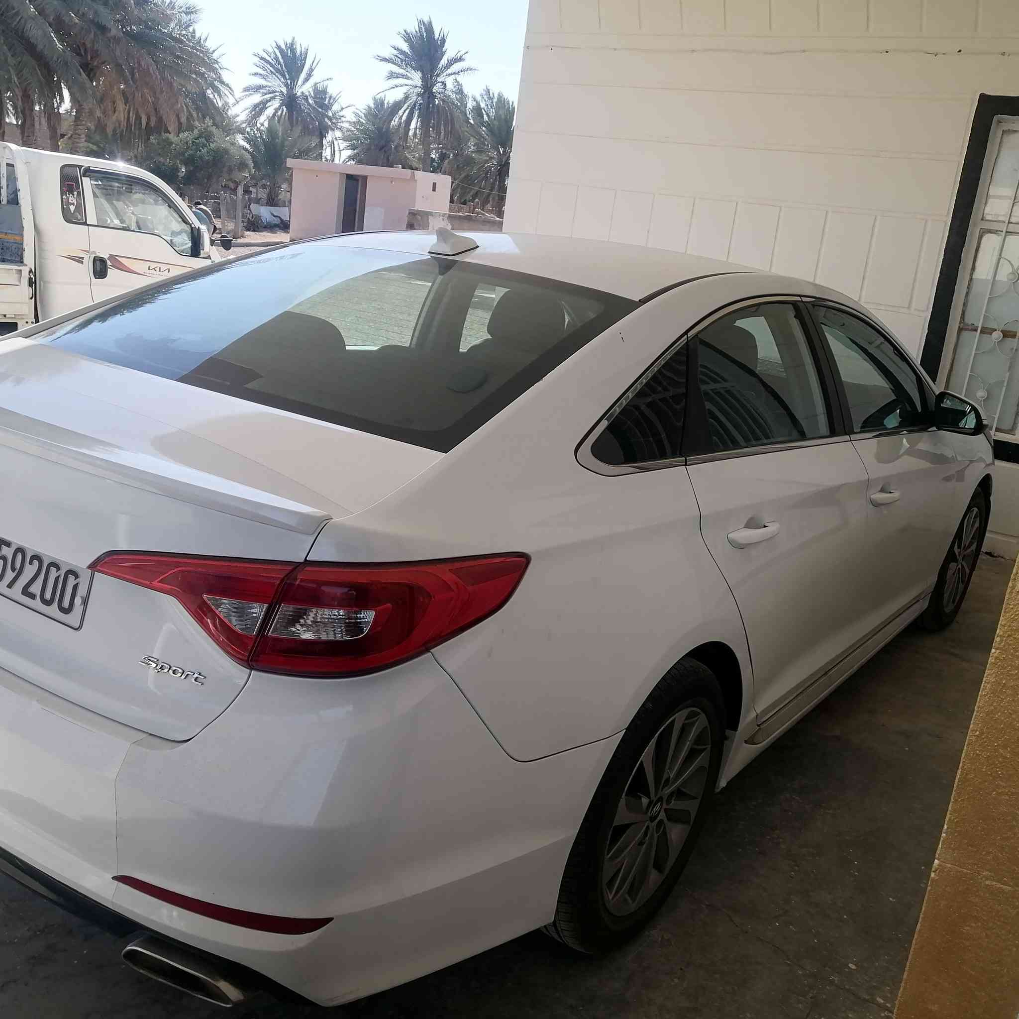 سلام عليكم خوان عندي سوناته وارد امريكي البيع سياره بيها سونار وجاهزه من كلشي بيها ضرر البنيد وجاملق وله مكفوله من كلشي سياره رايدها 125وبيها مجال حك جيه سياره احله من صوره ومكانها الرمادي ناحيت الوفاء لي تعجبه يتصل هلا هاذ صاحبها ***********
سياره موديل 2017 رقم ربيل
