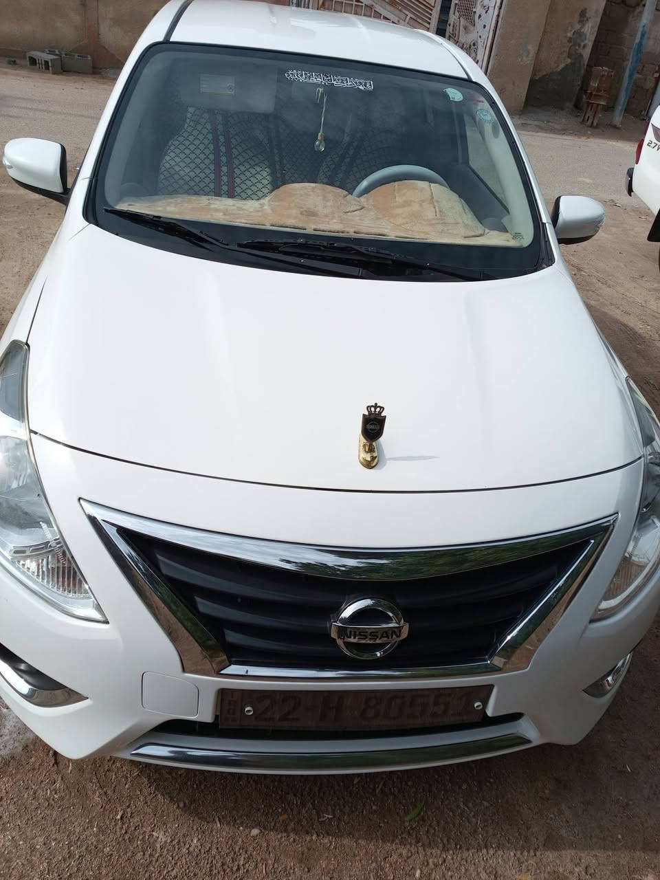 السلام عليكم نيسان صني 24 البيع مكانه البصره كرمه علي كفاله من الضربه وصبغ فقط بارد شويه سياره بصمه تشغيل بصمه ابواب ويل كب شاشه سعره 125 وبيه مجال تريد وكاله تحويل ***********
