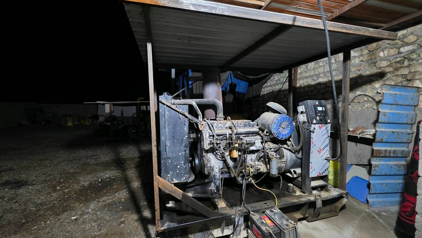 مولد بيركنز امريكي 6 سلندر انجكترات جاهز من كلشي رأس توليد 250kv ابلادي السعر 4.000$ قابل للتفاوض