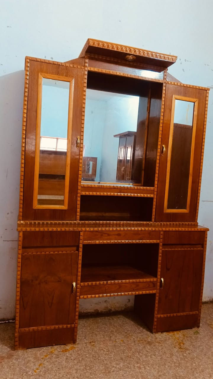 سلام عليكم غرفه صاج عراقي نضافه كدامك مابيهه ضرر سعر 350 ***********تصال وتس اب خاص موجود
