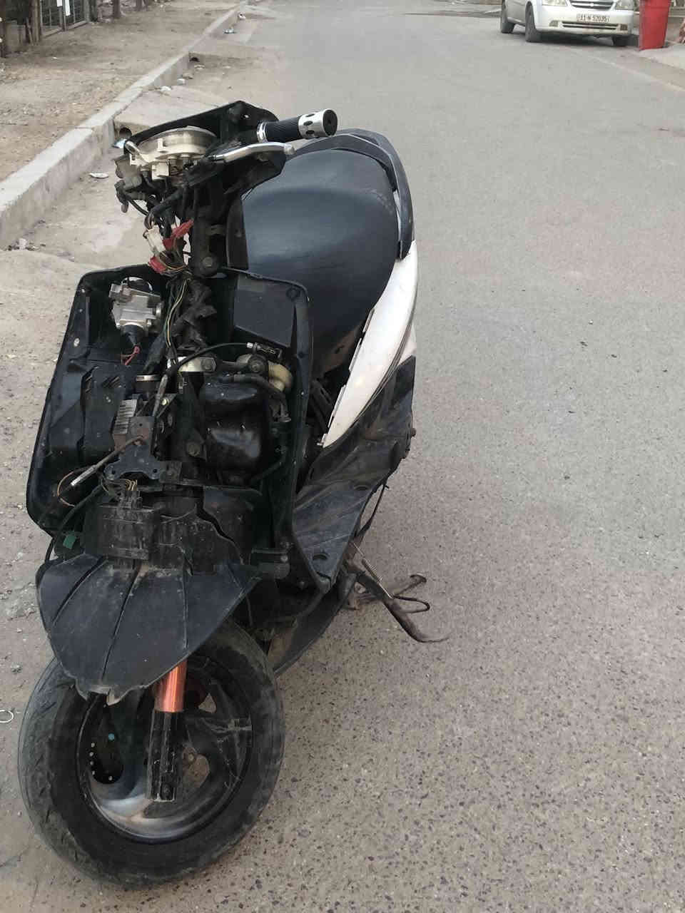 السلام عليكم دراجه ثعلب للبيع دراجه مكينتها58 بيها صدر رياضي كلجات رياضي دراجها نقصها بجم بس مكاني مدينه الصدر للتواصل***********
