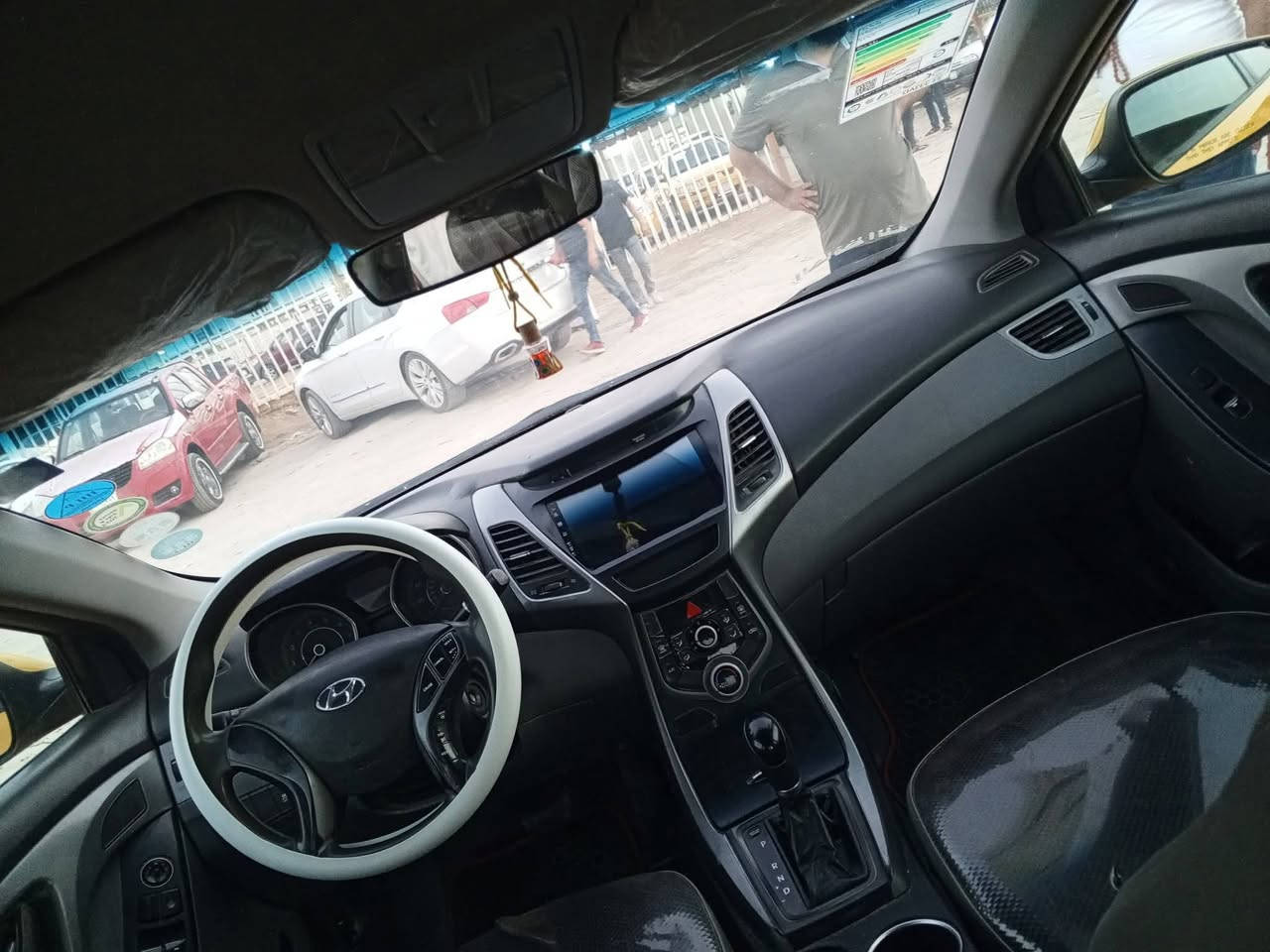 النترا 2015 وارد امريكي
كلها ليبل واحد سياره جديده
مكينه 1800
تخم تاير 
تبريد حداديه فول

السعر خاص.      ***********
