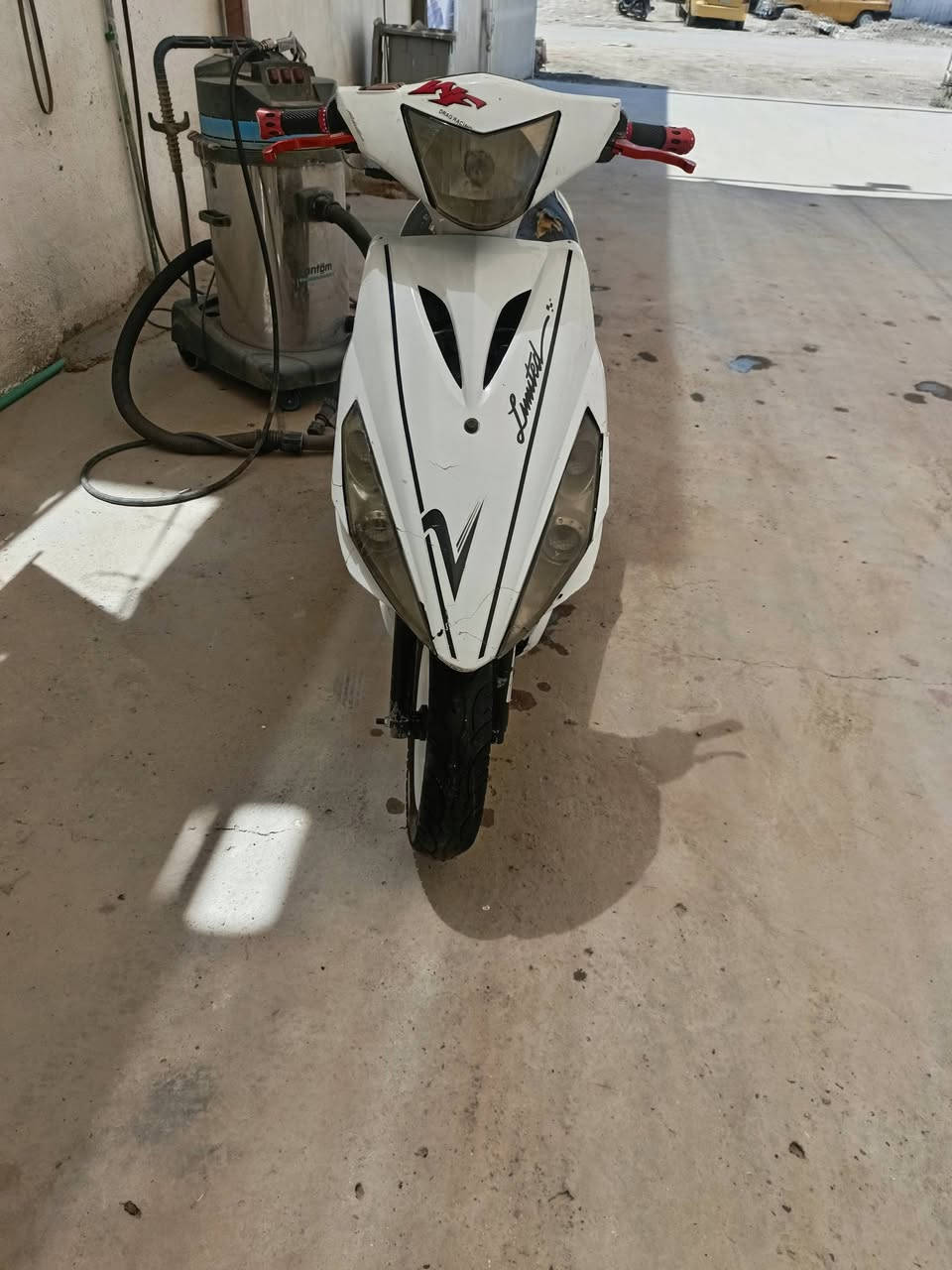ماكس مضلع  نكره بكل وقت سعر450,العنوان الكاضميه الطي***********
