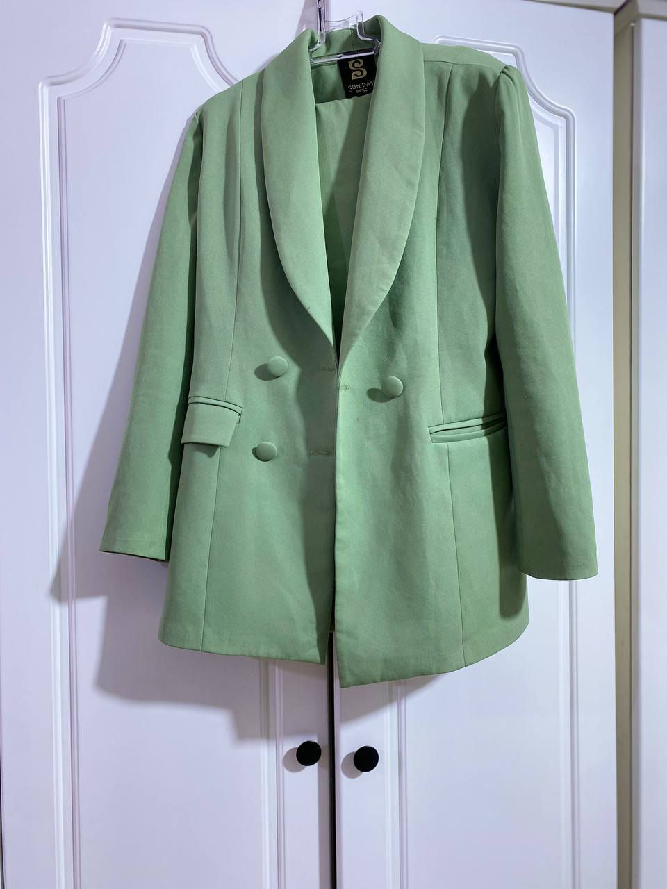 فساتين ملبوسات مره فقط والقاط ايضا
سعر الفساتين قبل الاستخدام ب50الاسود بعد الاستخدام ب30الجوزي قبل الاستخدام ب40بعد الاستخدام ب20 
القاط قبل الاستخدام ب45 بعد الاستخدام ب


**إذا كنت صاحب هذا الإعلان وتريد حذفه لأي سبب، رجاءا أرسل رسالة إلى الدعم الفني**