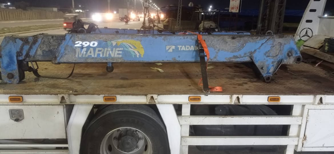 للبيع كرين""290 ثلاثه سلايتات مخالف مكفوله مال حاويه"***********
