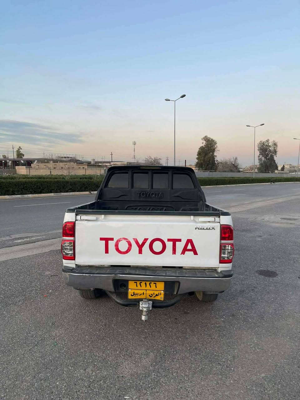 مەرزیە 2008 پێنج پارچەی هەیە بۆنیت و دوو چامرغ و دوو دەرگای لای سەیاق شانسی نەگرتووە پێش و پشتی کراوەتە 2014 و دەبل ئەکسل و سەیارەکە غازیشە و سەنەوی 2023 و تەحویل سەنەوی بەشەرتە
153 کەمێک مەعمەلە
*********** أربيل, العراق
