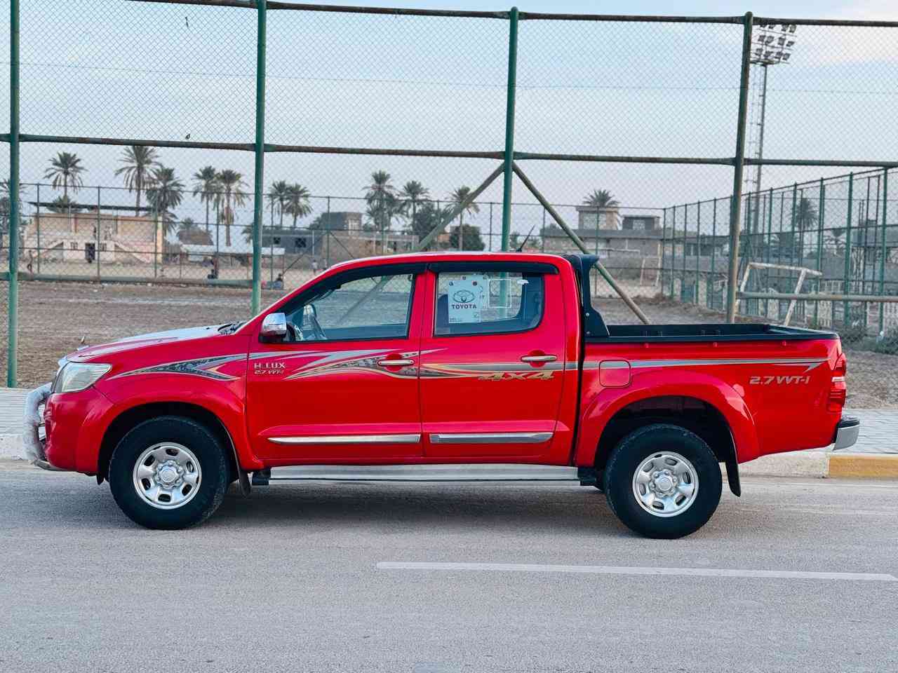 السلام عليكم
اللهم صل على محمد وال محمد 

للبيع فقط جوه سوك ماكو هيج سعر 215 فقط

تويوتا هايلوكس مديل 2015 كويتي باب الاول شاصي 22 سياره مكفوله كفاله عامه ماعدا شبر بارد بنهايه البدي فول مواصفات 

داخل احمر

دشبول صاج اصلي

حساس خلفي 

كشن منفصل

ويل كب اصلي شركة

رقم بغداد  بأسمي 

ماشية 200 الف فقط

السعر 215

سياره كير اوتماتيك

مكان السياره بابل الشوملي 

ملاحظه عجبتك سياره ومكانيتك ماتسمحلك تجي تاخذها بلاش ماعجبتك ادعيلي برزق 🤲

 يتوفر واتساب على رقم نفسه

***********
