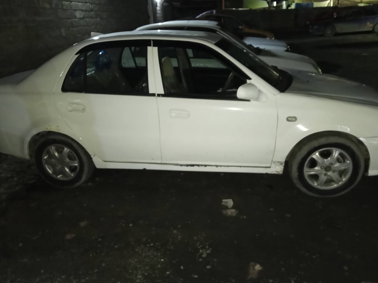 سيكي مديل 2013شكل الجديد رقم نجف بسمي مكينه كير شرط مصبوغه احزام ***********
