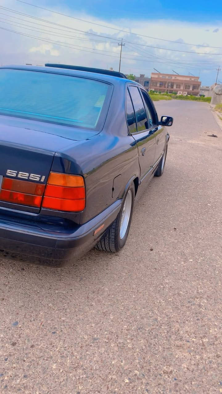 1991BMWللبيع بدي 520محرك 25
سيارة بدي نضيف   تفاصيل اتصل أهنا مكان ابو غريب 
***********
