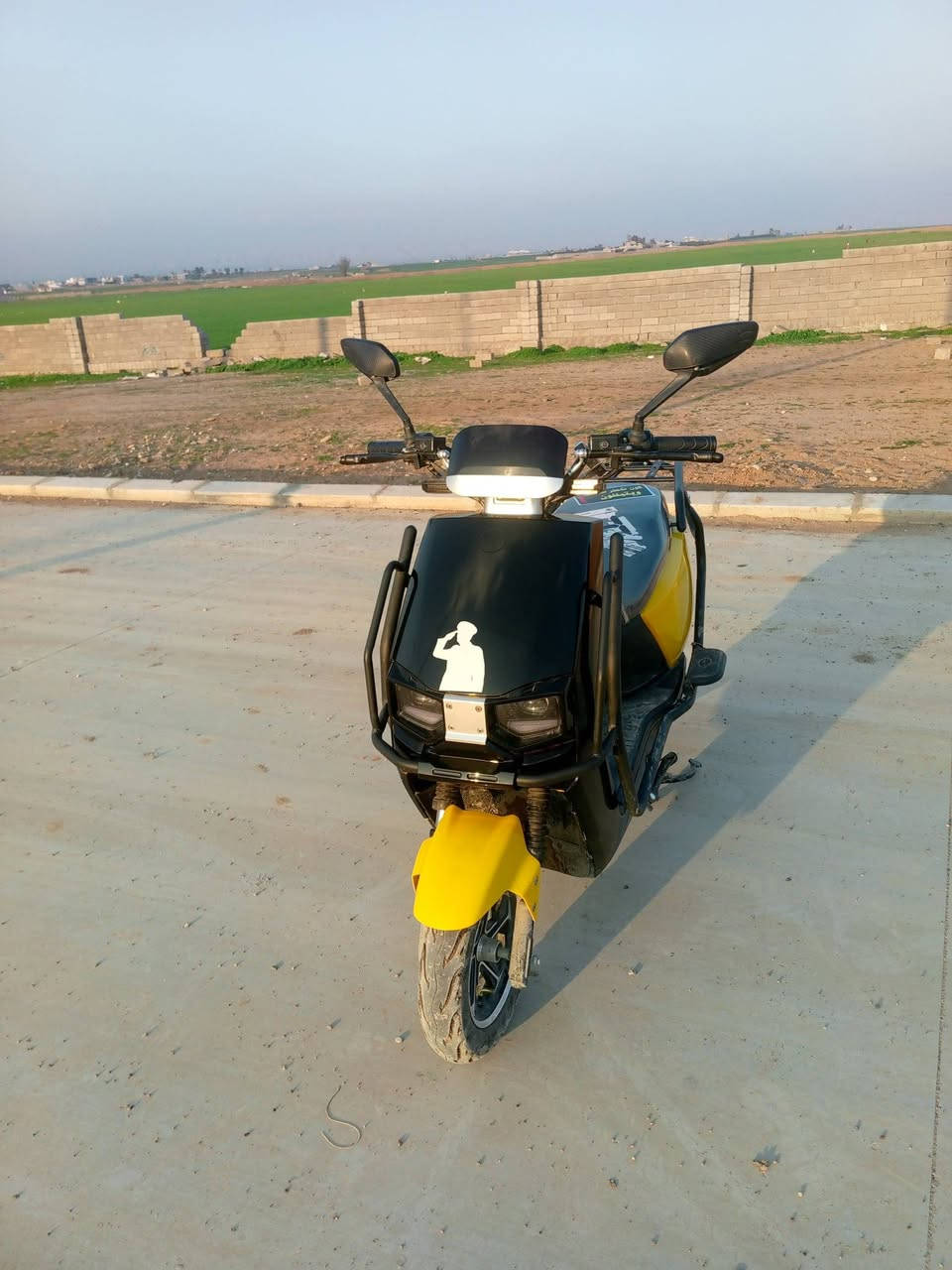 السلام عليكم ماطور شحن 🏍
للبيع ماطور جديد نظيف 
بطاريات جديده ماطور 
مستعمل شيء قليل 
ماتور تاخذ الشرط 
زائدا مع صندوق 
صغير السيباي  
السعر مناسب وخاص 🤔
الحب يتواصل 
على هاي الارقام

***********

***********
