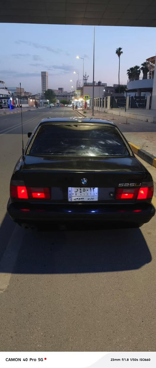 السلام عليكم
Bmw
موديل ٩٢ وضع شركه 
تفاصيل Bmw معروفه 
مكينه ٢٥ كبس 
شرط لاصرف ولانفخ تبريد شغال 
كير شرط 
سياره جديده 
للاستفسار الاتصال على الرقم 
***********
