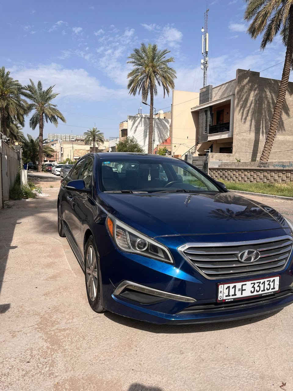 السلام عليكم
سوناتا 2017 امريكي
السيارة فول مواصفات
محرك 2400 GDI تبريد ممتاز
تحكم ستيرن مثبت سرعة
شاشة لمس ( كار بلي ـ اندرويد اوتو )
سماعات انفنتي ( سستم كامل )
تبريد مناخين وقطعتين امامي وخلفي
تبريد وتدفئة كشنات امامية 
وتدفئة كشنات خلفية
الكشنات الامامية تحكم كهرباء
الايرباكات 12 ايرباك فقط ايرباك السائق طاك
المرايا الجانبية فول كهرباء ( هيتر . رادار . قلابة عند الرجوع ) 
فتحة سقف وضعيتين
وضعيات القيادة 3 ( عادي ـ اقتصادي ـ رياضي )
لايتات امامية زنون لدات لايتات خلفية لدات
جنطة ذكية حساس خلفي رادار جانبي وخلفي حساس اطارات
كامرا خلفية دوارة
حدادية السيارة جيدة
السيارة فول لمتــــــد
رقمها بغداد مميز
السيارة يرادلها تجفيت محرك
عارضها جنت ب135 ورقة وسعر التجفيت ينزل منها
مكاني بغداد حي العامل
***********
