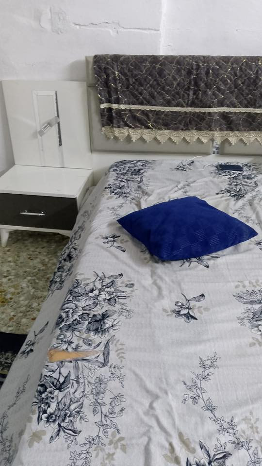 💎💗 غرفة تركي مستخدم + كنتور صغير
💯 نظافة 90%

🚪 نظام أبواب مرتب

💸 السعر ٦٥٠ 

مكاني مدينه الصدر خلف مكتب السيد 
الاتصال ***********
