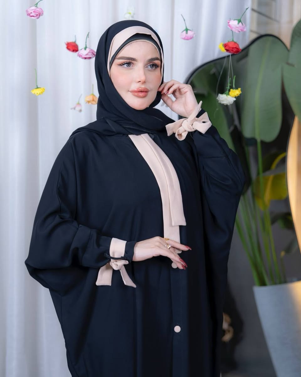 ✨ إذا تدورين الفخامة والستر بلمسة مميزة، عباياتنا صُممت إلج. 🤍🖤 عبايات كشخه صايات قفاطين كلشي متوفر للحجز خاص


**إذا كنت صاحب هذا الإعلان وتريد حذفه لأي سبب، رجاءا أرسل رسالة إلى الدعم الفني**