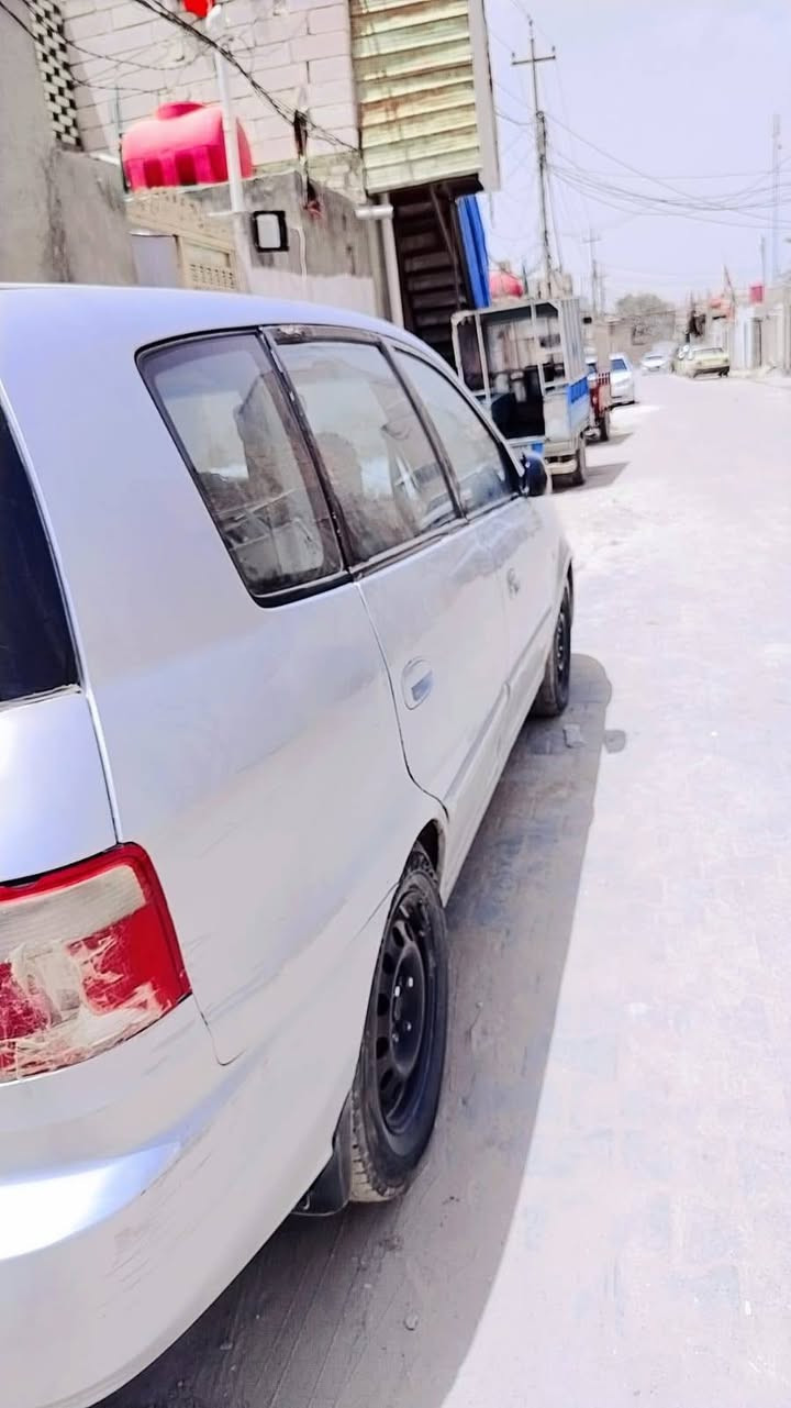 سياره للبيع كيه كارنس مديل الفين وسته كير عادي محرك 2000 ما مفتوح تخم تاير جديد باله داخل سياره جدد دبلات عل باتري جديد حداديه جديده 7راكب السياره تبريد شغال السعر..50وبيها مجال  لل استفسار اكثر اتصال عل رقم *********** عنوان النجف حي الرحمه
