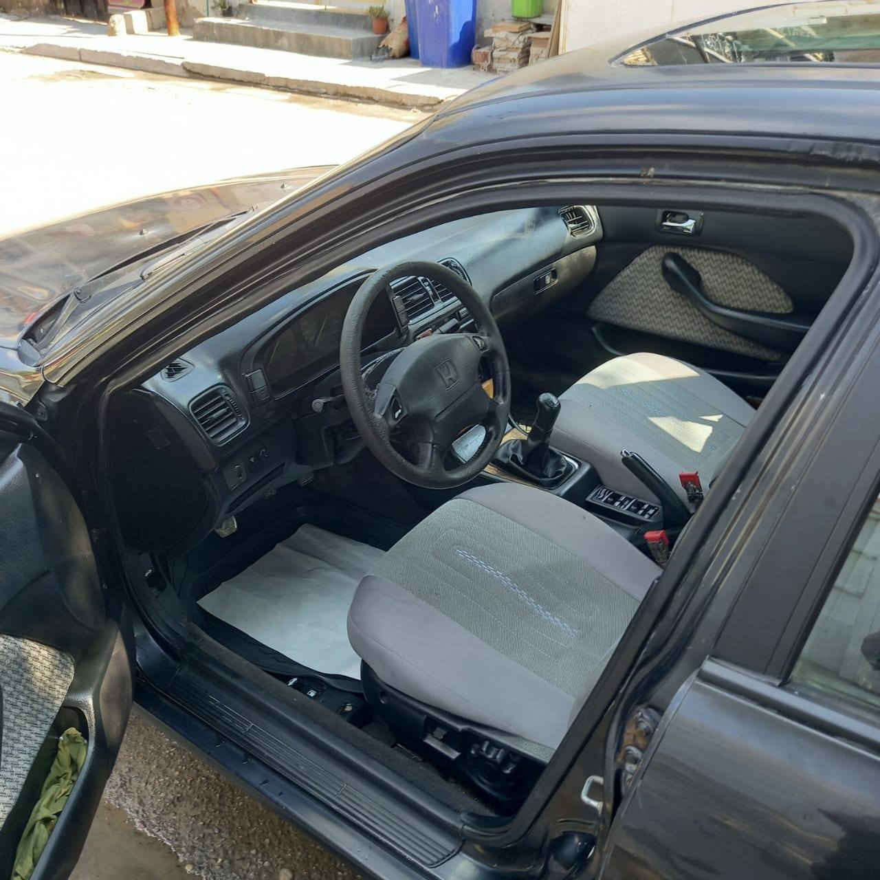 السلام عليكم

للبيع 
 
هواندا أكورد موديل 1994 بأسمي رقم انكليزي سياره كلها بلاديه كير ومحرك بحاله جيده جدآ تبريد شغال ثلج
دواخل نظيفه جام كهرباء السعر ب40 $ بيها مجال  

مكان بغداد شهداء البياع للاستفسار الاتصال بالارقام
***********
***********
