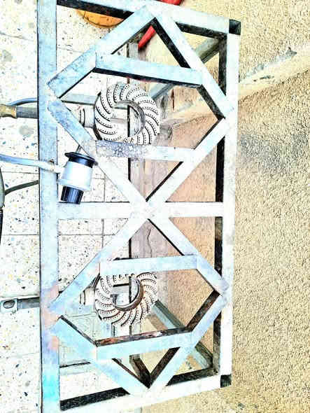 السلام عليكم اغراض مطعم للبيع كلمن وسعره الي يحب يتصل ويدلل
المكان بغداد المشتل قرب شارع المطبك/***********
