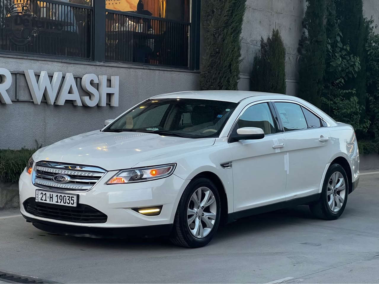 Ford taurus 2012
فۆرد تۆرەس ٢٠١٢
١٤٠ هەزار ڕۆشتوە
رەنگ سپ
فوول مواسەفات بەس سڵید نیە
گێر ئۆتۆماتیک و عادی و سپۆرت
گێر سەر سوکان (پادڵ شیفت)
سوکان ڤۆلیۆم 
تەحدید سورعە
سیستیم دەنگی سۆنی
ناو زەرد
حاسە
٣ سویچ بیلادی
کۆدی دەرگا
گڵۆپی ژێر ئاوێنە
ئاوێنە هیتەر
شەغال
سویچ کۆنترۆڵ
سیستیم چێک 
لایت ئۆتۆ
لایت لید و لیدی دەعامی
کامل سێرڤس کراوە 
پێش و دوا و ڕۆن و هایدرۆلیک و چوار تایەی تازە هەموو گیانی تازەیە
یەک چرکەی تیابو پارە ببڕە بە دڵی خۆت
گێڕ و مەکینە بە شەرتی ١٠ فیتەر
تەنها یەک پارچەی بۆیاخە 
نرخ : 103$ مەجال
***********
***********

* نوع السيارة: فورد تورس (Ford Taurus) موديل 2012
* المسافة المقطوعة: ماشية 40 ألف كيلومتر بس
* اللون الخارج: أبيض
* اللون الداخل: داخلي بيجي (أصفر)
* الصبغ: بيهه قطعة وحدة صبغ بس
* السعر: 103 ورقة ($10,300) وبيها مجال للشراي

‎🛠️ المواصفات (فول مواصفات عدا الفتحة)
* الكير: أوتوماتيك، عادي، وسبورت + شفتات بالستيرن (باديل شيفت)
* النظام الصوتي: مسجل وسستم صوت سوني (Sony) الأصلي
* التحكم والسرعة: تحكم ستيرن، مثبت سرعة (كروز كونترول)
* التكنولوجيا: كود على الباب، سستم تشيك، يجي وياها 3 سويتشات بلادية
* الإضاءة: لايتات أوتو، ليدات بكشافات الدعامية، ضوء ترحيبي جوة المرايات
* المرايات: مرايات هيتر (تدفئة)
* الحساسات: حساسات خلفية بلادية

‎🧼 وضع السيارة والميكانيك
* الخدمة (السيرفس): مسويلها سيرفس كامل (دهن ميكانيك، دهن هايدروليك، صدر أمامي وخلفي)
* التايرات: أربع تايرات جديدة
* الشرط: كير ومحرك بشرط 10 فيترية، السيارة جديدة وما بيها أي نقص أو رفة

‎📞 أرقام الاتصال
* ***********
* *********** السليمانية, العراق
