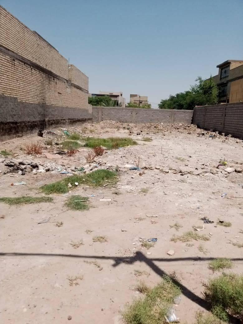 السلام عليكم قطعة ربع دونم للبيع مكانها الشعلة منطقة الدوانم للاستفسار الاتصال ***********
