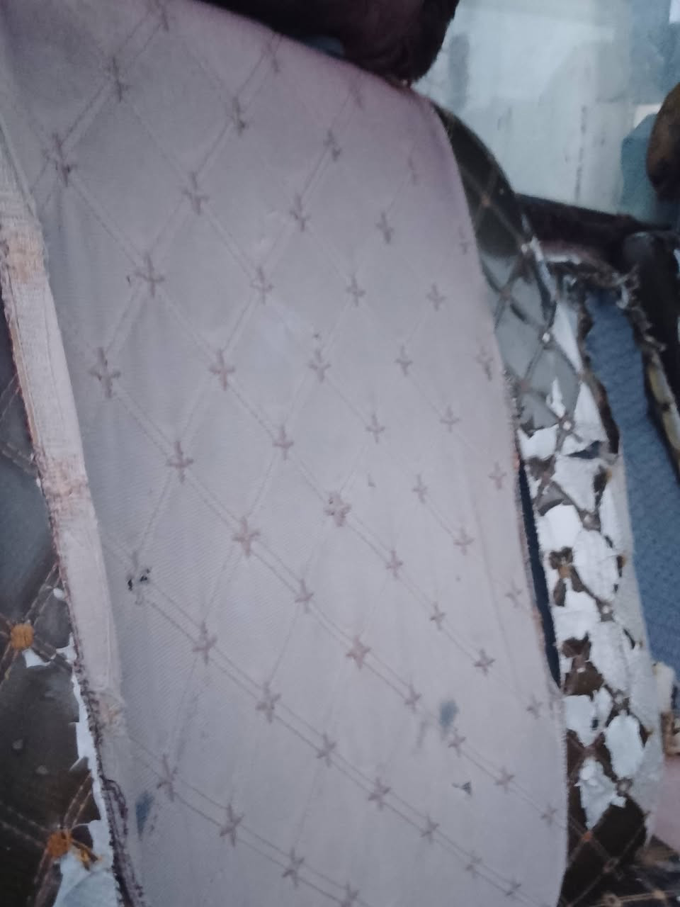 سلام عليكم كية فاتون محرك فحل اكسن ال فحل تايرات جديد مكفولة بس محرك بي تبخير مكان بابل الاسكندرية سعر 50 وبيهة مجال ***********
